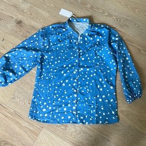 Brand new with tags. Button shirt. 3/4 sleeves.